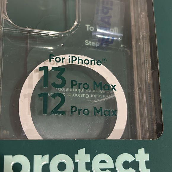 onn. MagSafe Compatible Rugged Phone Case for iPhone 13 Pro Max & 12 pro Max . - Picture 3 of 9